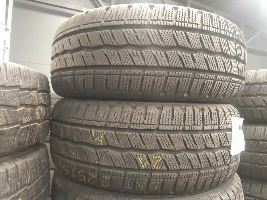 225 55 R17C HANKOOK Winter I*cept LV, Цешка, зимові шини б/у