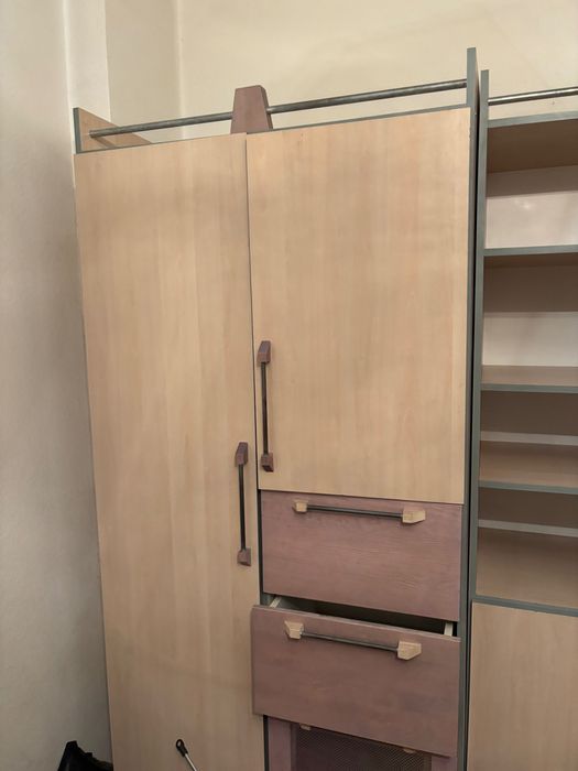 Meblościanka oddam za darmo