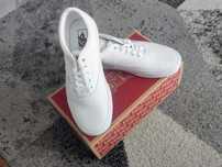 Nowe buty Vans 43 białe