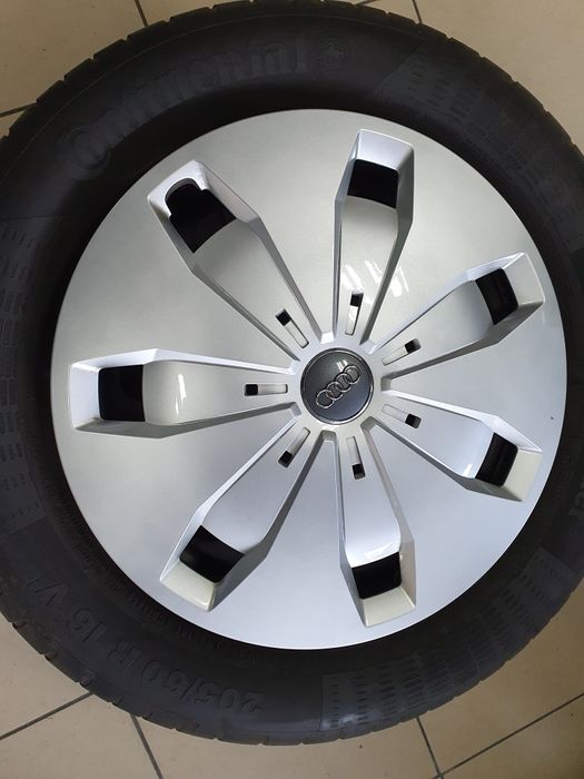 Kołpak 16 "" Audi org. 81A 601 147