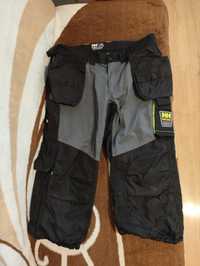 Spodenki robocze Helly Hansen w rozmiarze 56 pas 92 cm