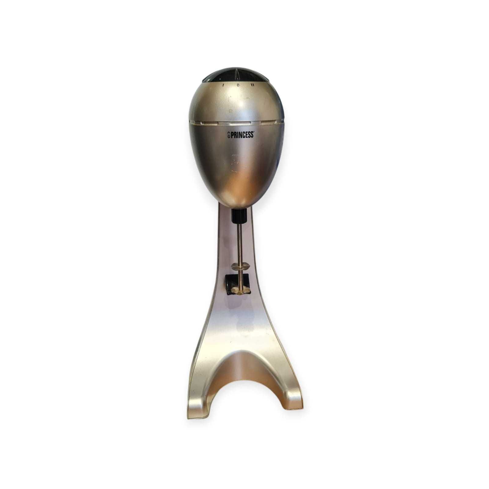 Milkshaker Princess 2052 – Design Retro em Inox com 2 Velocidades
