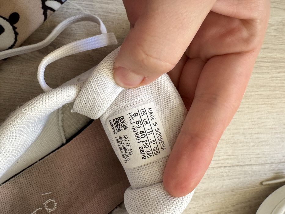 Кросівки adidas 40р, 25 см