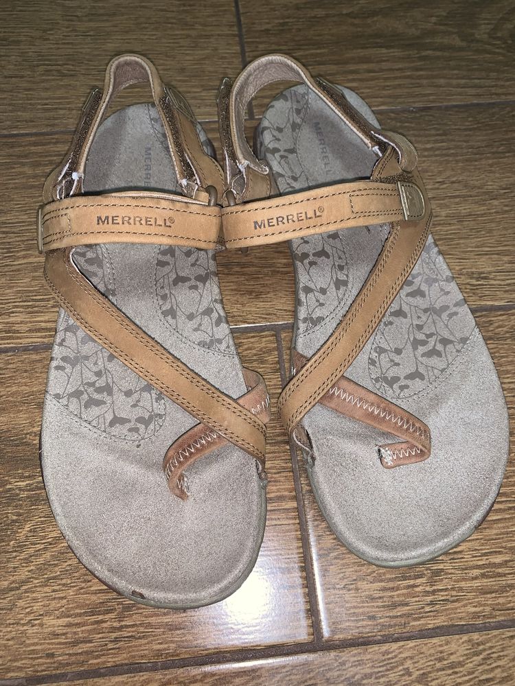 Жіночі сандалі merrell