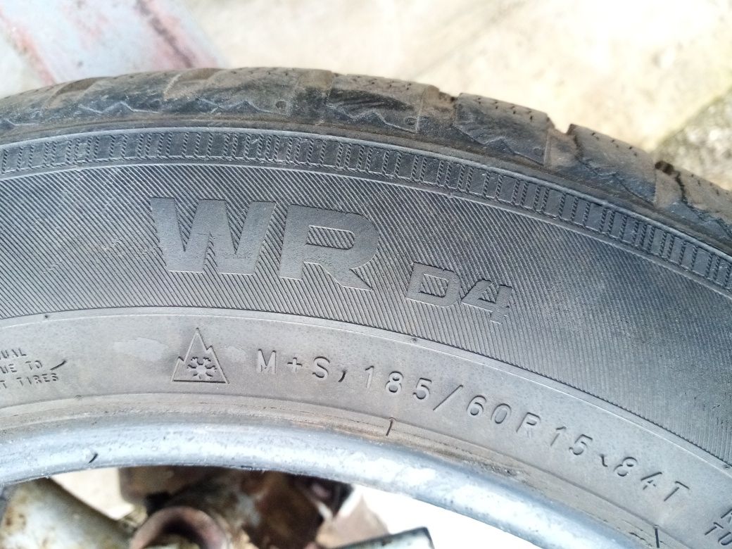 Nokian opona zimowa wr d4 185/60 r15