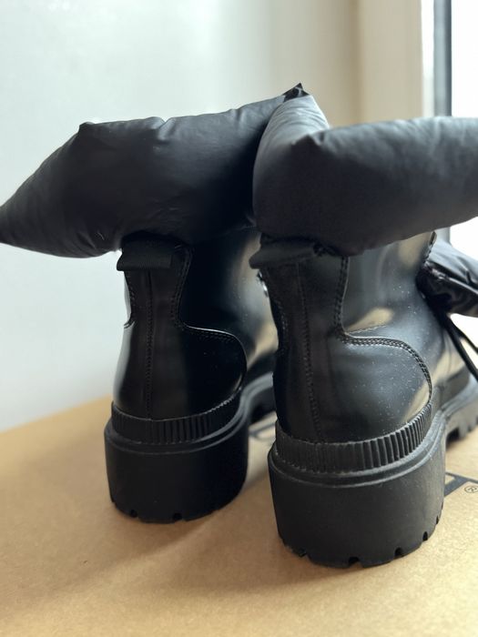 Ботинки чоботи сапоги hm чорні 37 р
