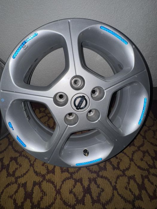 Диски Nissan leaf 5x114.3 R16