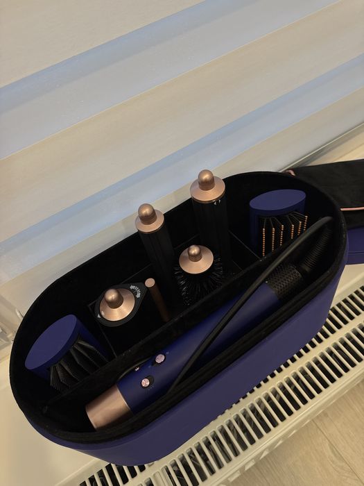 Стайлер Dyson HS05