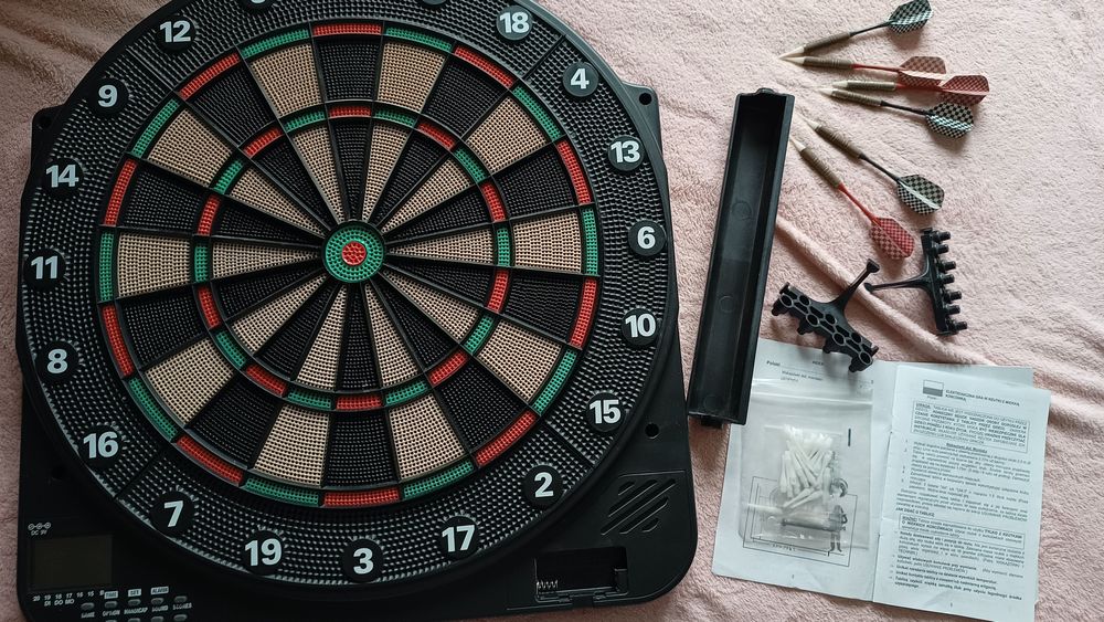 Tarcza elektroniczna do darta Harrows