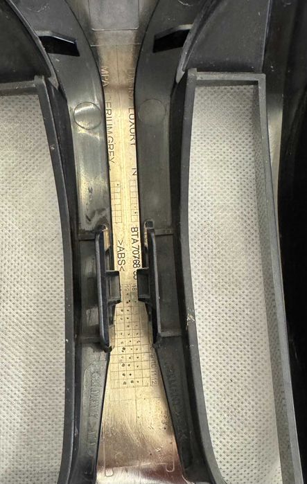 Atrapa Grill BMW 118 , 2021 r