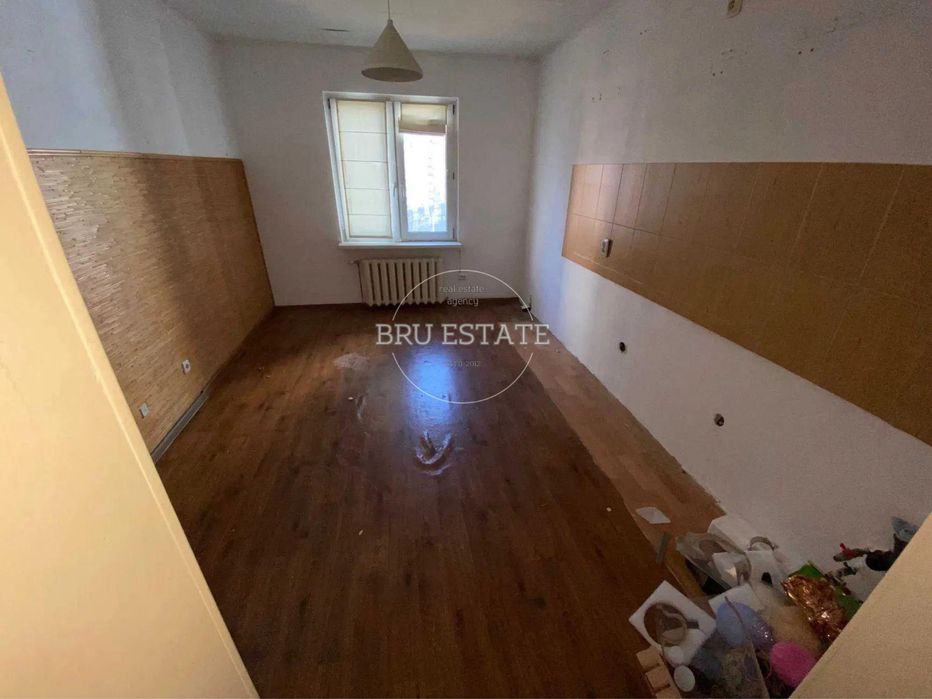 Продам 2к квартиру на Позняках Драгоманова Дарницький Осокорки