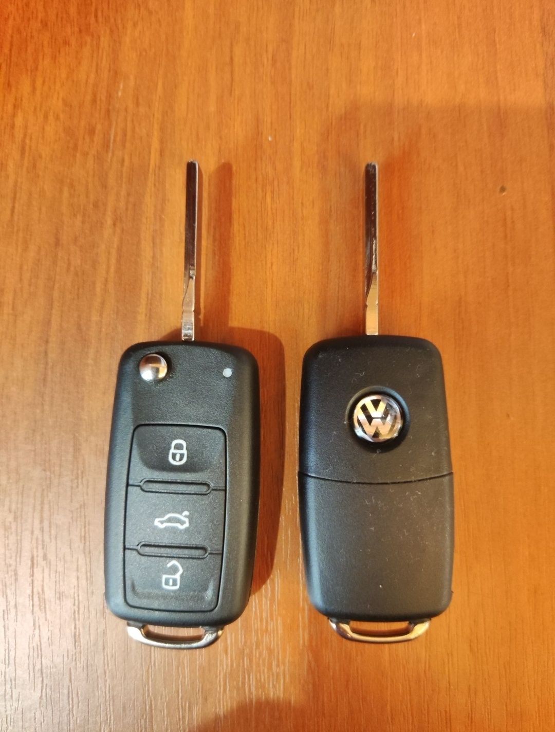 Ключ Vag(Skoda,VW,шкода, фольксваген) з платою та чіпом,викидний