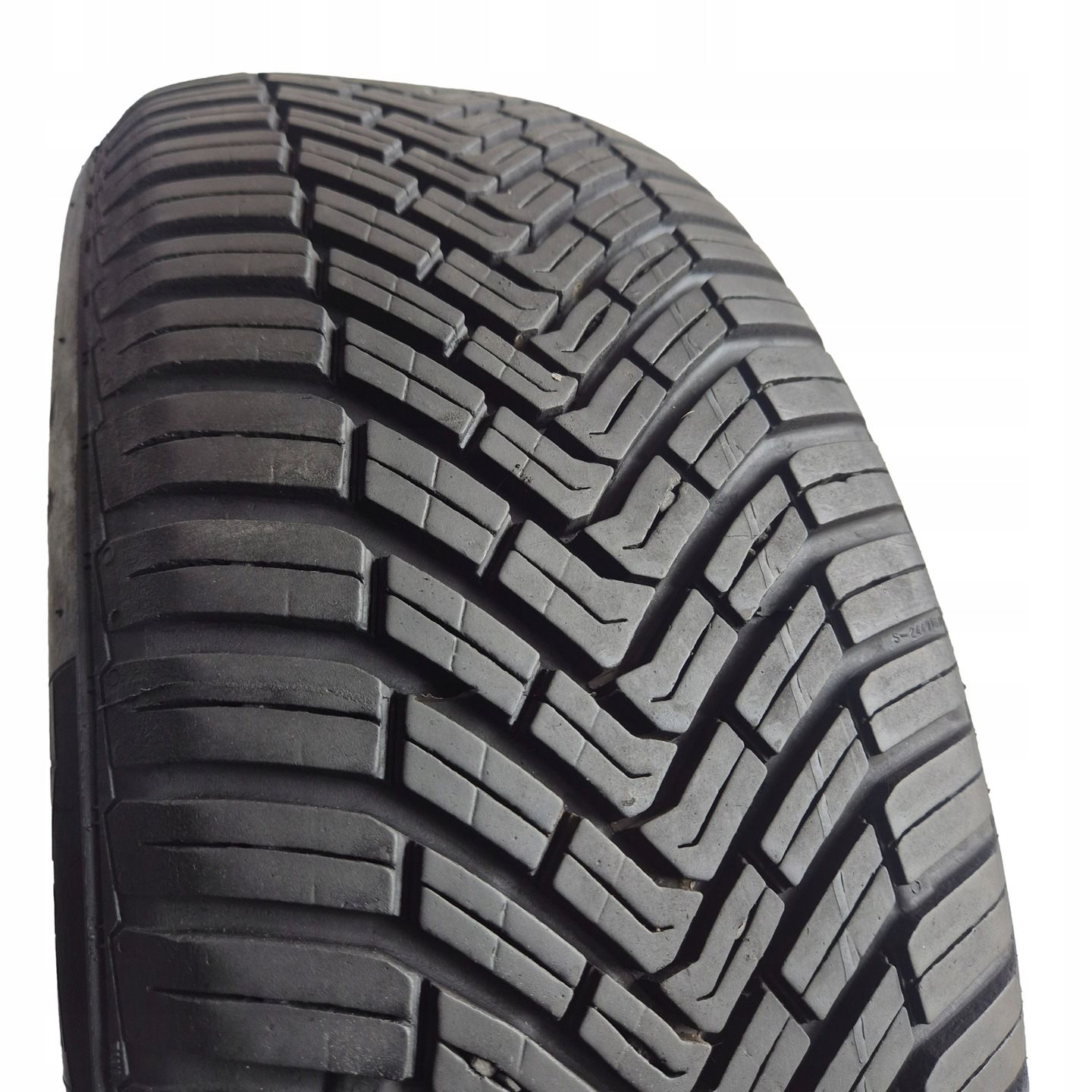 Continental allseasoncontact 195/55 R16 91H 7.5mm 2023
