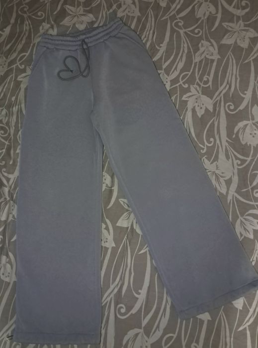 Жіночий Сірий теплий костюм