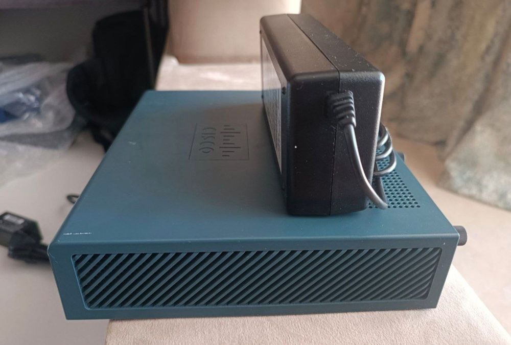 Продам Cisco ASA 5505 v09 + SSC-5 + блок питания