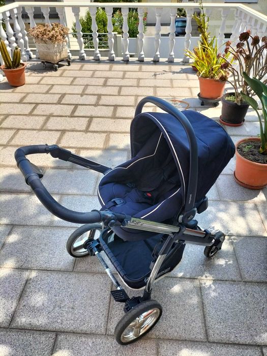 Trio carrinho BÉBÉCAR azul marinho com Isofix