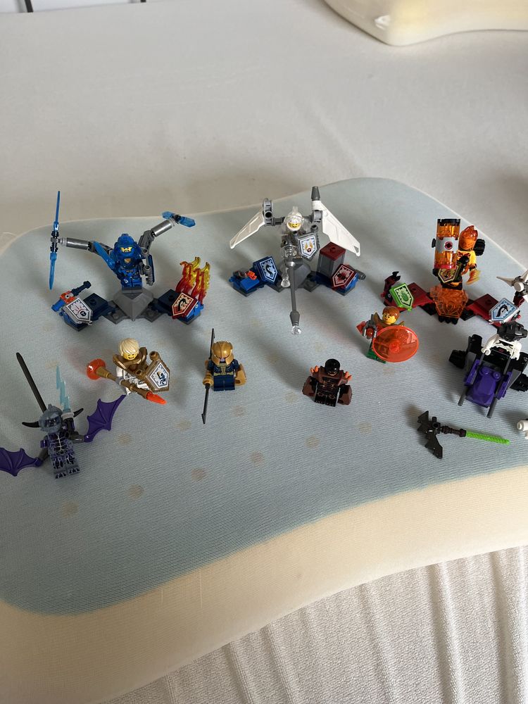 Lego Nexo Knights 3szt. + dodatkowe figurki 5szt.