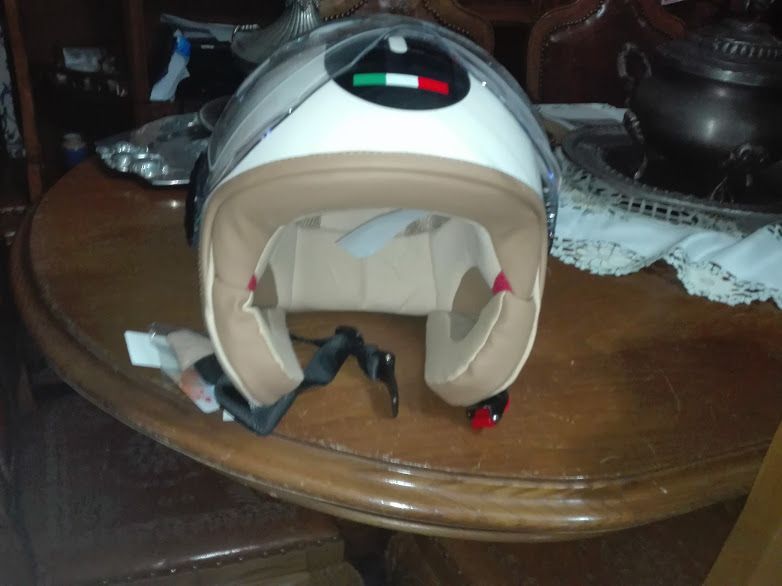 vende-se Capacete novo