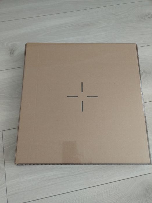 Carton+ Pets zabawka kartonowa i drapak dla kota Tobby z kocimiętką