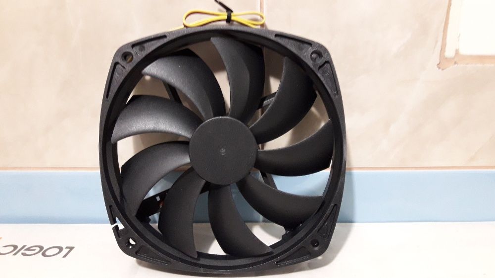 Вентилятор, кулер Scythe Slip Stream 140 мм крепление 120 мм