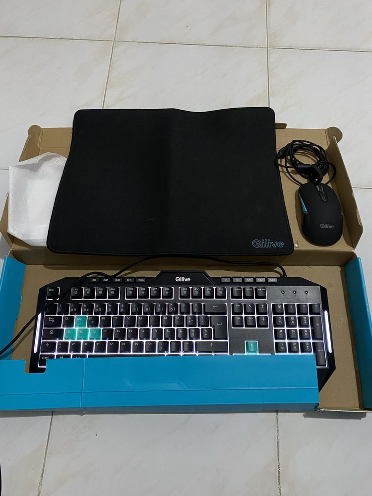 pack teclado gaming c/ rato configurável e tapete