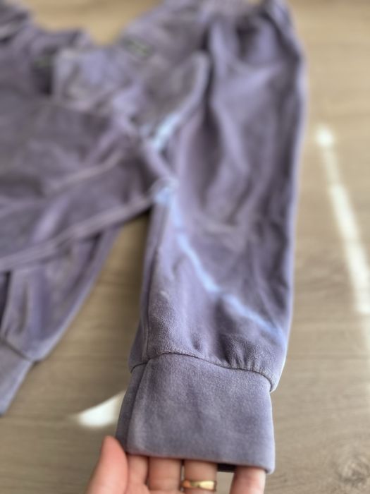 Велюровий спортивний костюм