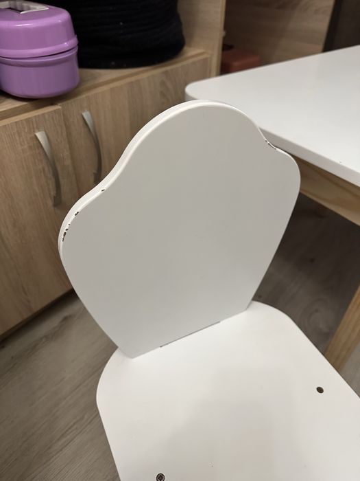 Комплект дитячий стіл з нішею для зберігання і стільчик