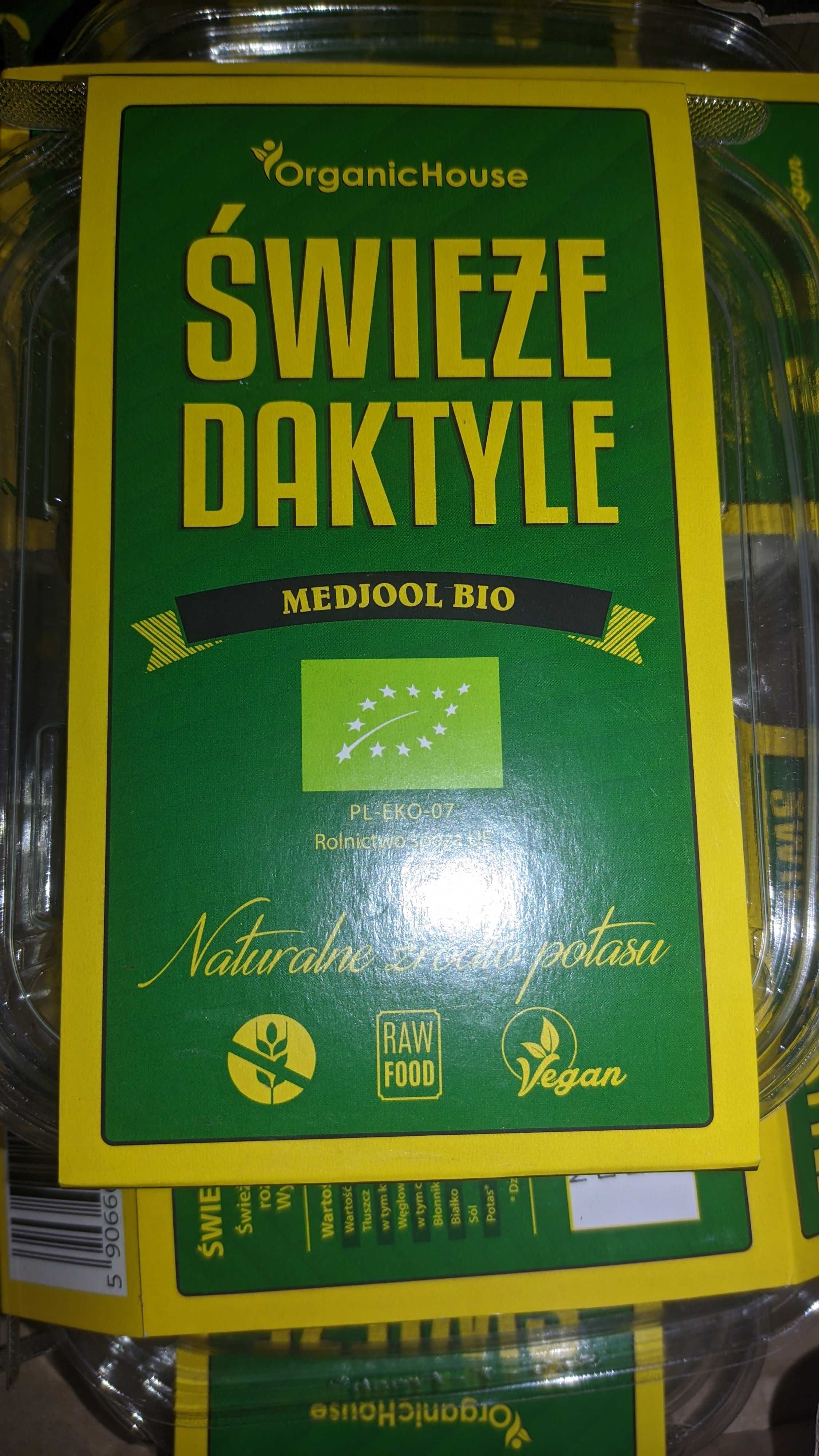 Daktyle świeże 120g naturalne organic vegan bio Medjool 11 szt 1.34kg