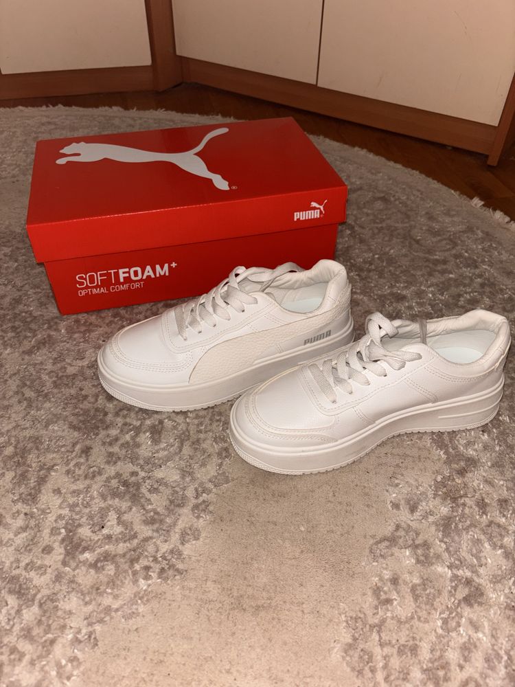 Puma кроссовки женские 38 р