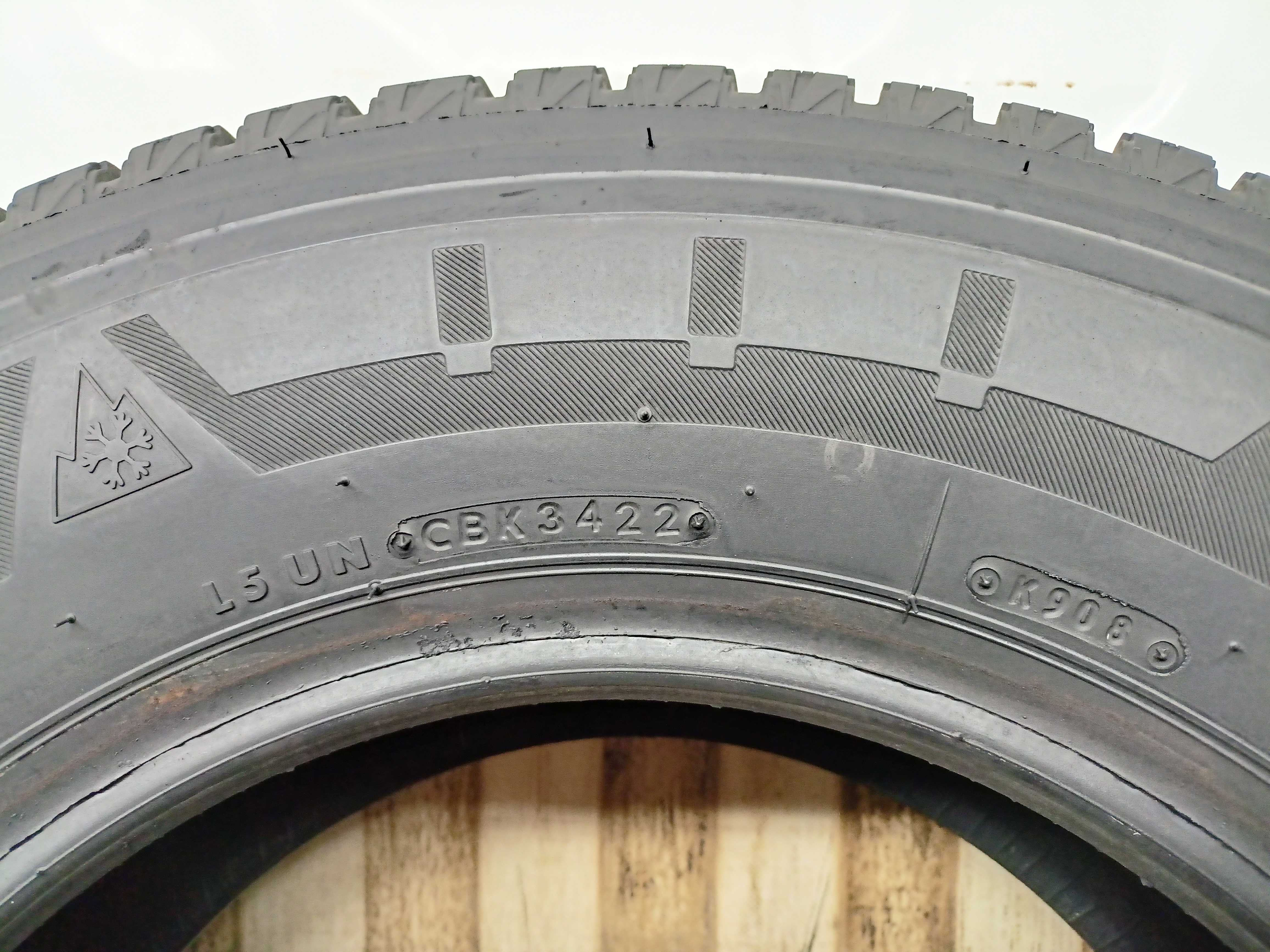 Bridgestone Blizzak 225/70/15C 2022r. 112/110R Nowa (5001)