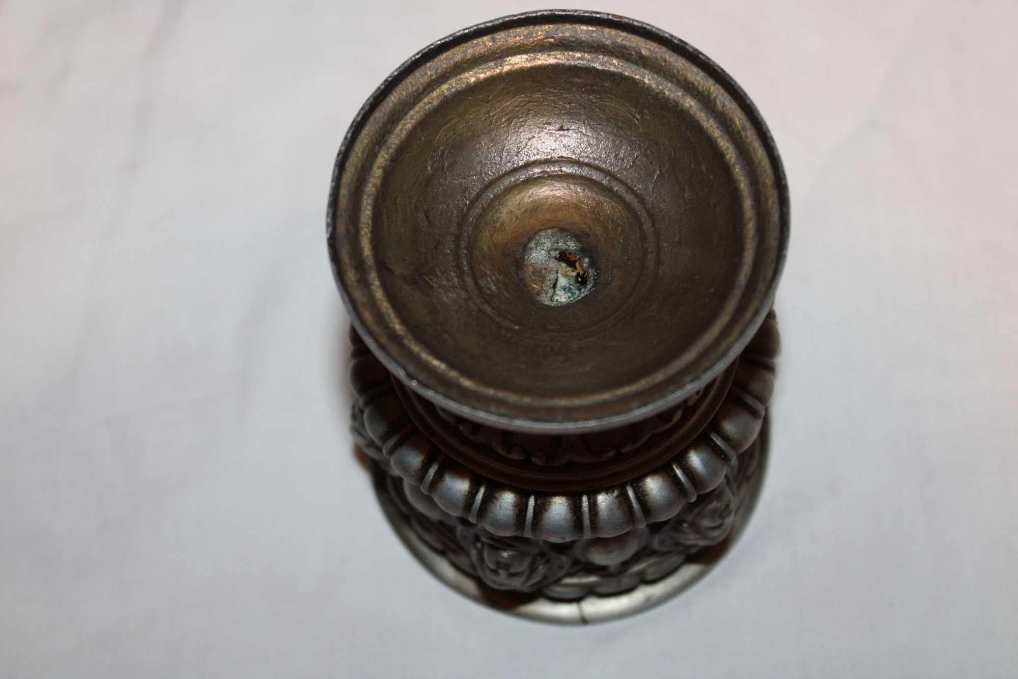 Taça de cerimónia Igreja, em estanho e copo interior bronze, secXVlll