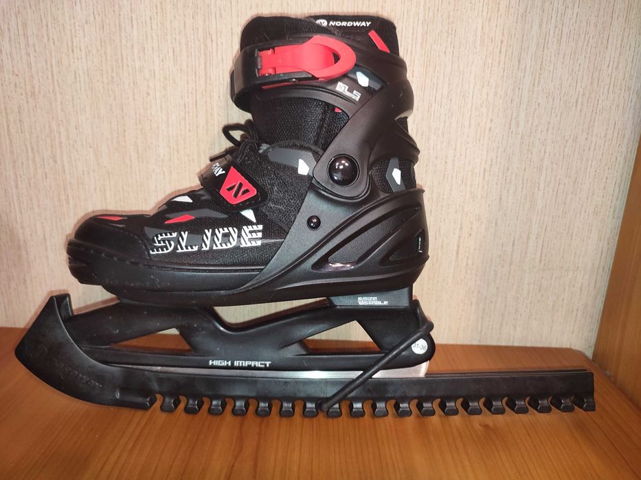 Продам нові ковзани для хлопчика 31-36 р