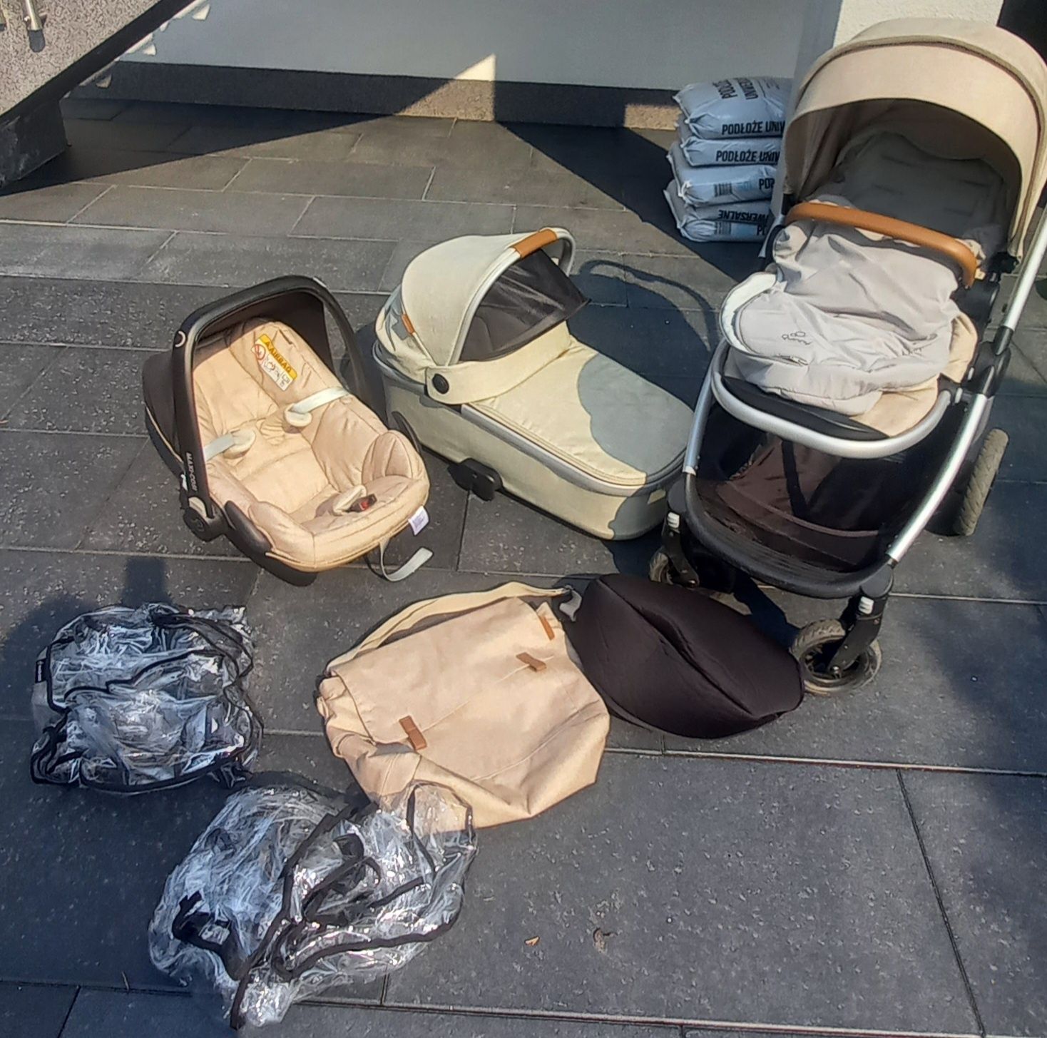 Wózek 3 w 1 Maxi Cosi