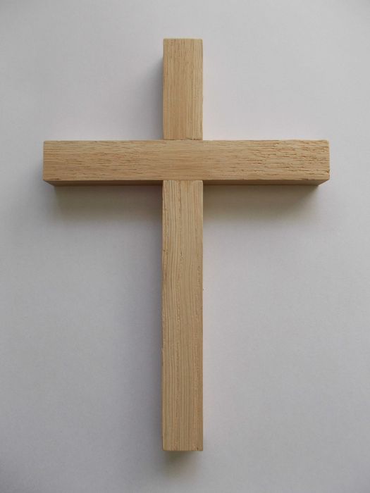 Drewniany duży dębowy krzyż na ścianę 20x14 cm