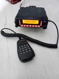 Vendo Yaesu FT-7800,