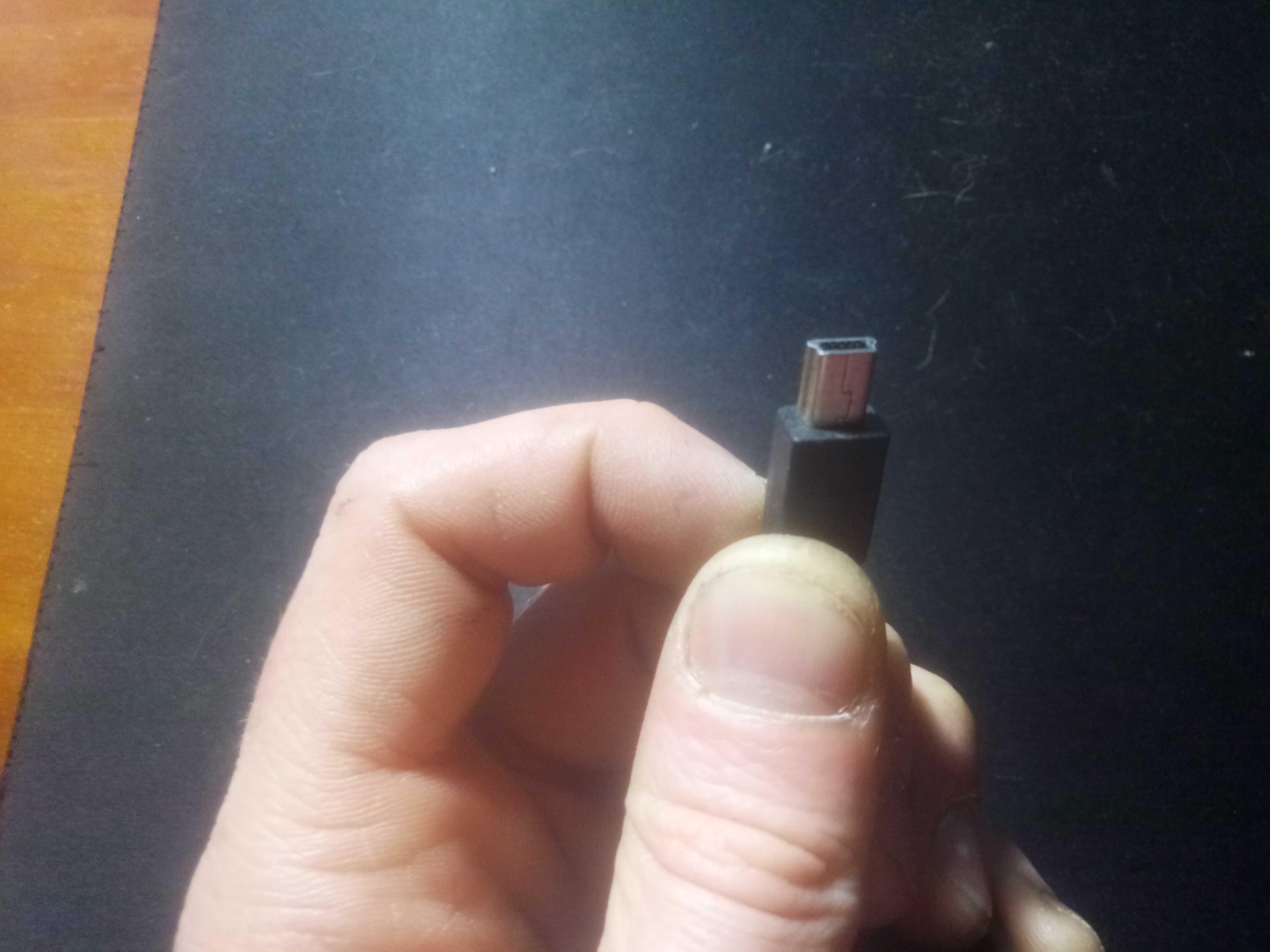 Зарядное устройство mini-USB