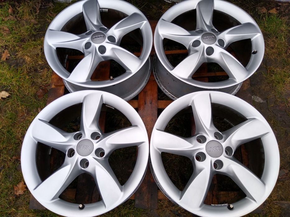 Alufelgi 17 cali 5x112 AUDI A6 C7 oryginalne SLine S6 A4 B8 4G idealne