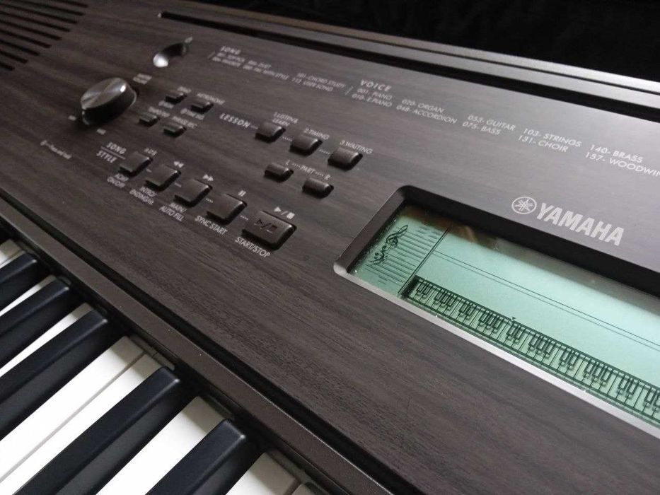 Синтезатор Yamaha PSR-E360DW + чехол