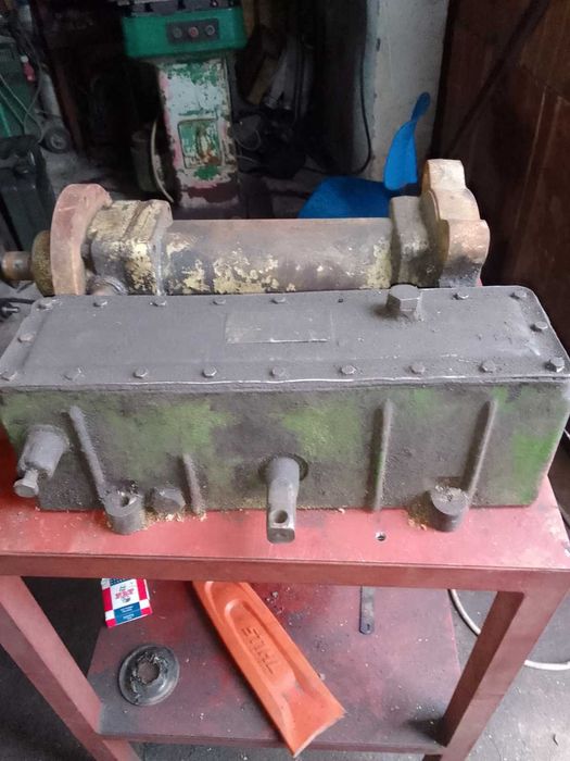 Prasa pompa z tłokiem