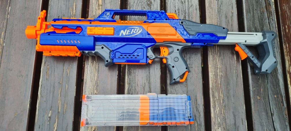 Karabin NERF Rapidstrike CS-18