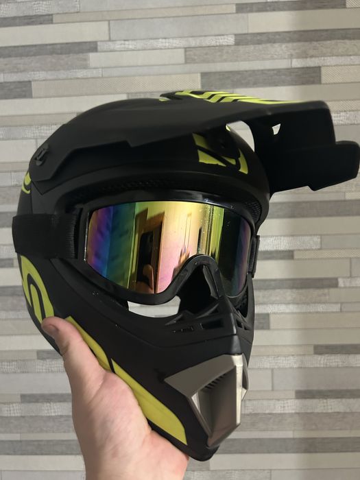 Эндуро Шлем Virtue + Очки