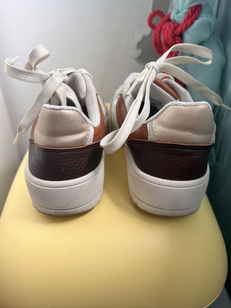Ténis Stradivarius 35/36