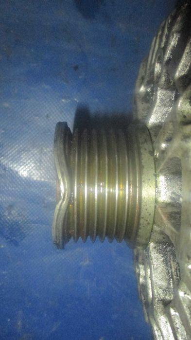 ALTERNATOR Renault trafic opel vivaro nissan 2.0 DCI 11R. M9R786