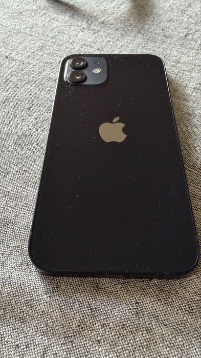 IPhone 12 64 GB + akcesoria