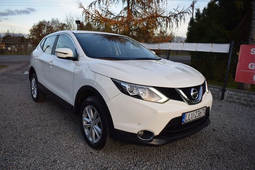 Nissan Qashqai 1.6 dci 130KM *  biała perła *