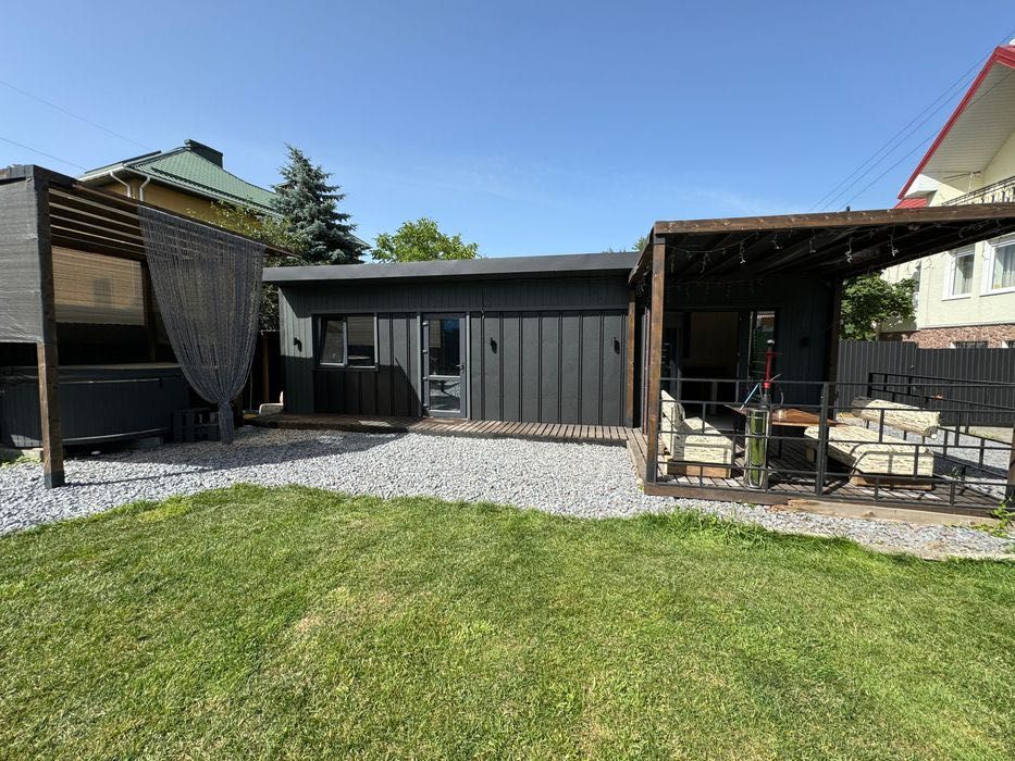 Подобова оренда будинку з чаном у Львові вул. Медової Печери