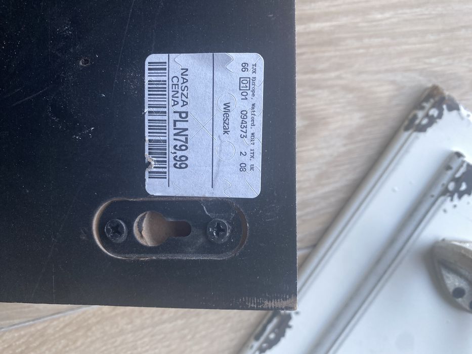 Wieszaki z tkmaxx 2 sztuki