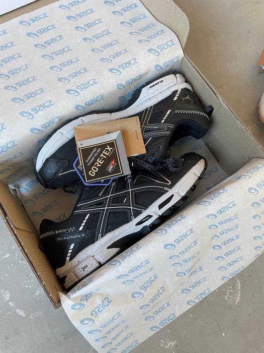 Зимние кроссовки Asics Gel-Kahana 8 черные Gor-Tex Водонепроницаемые