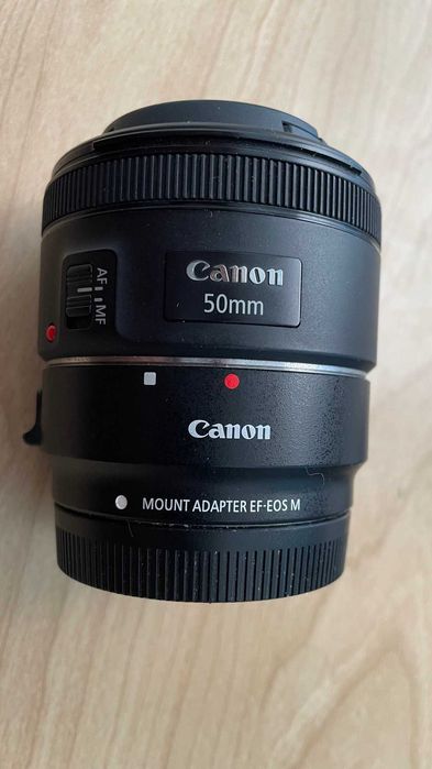 Canon 50mm f/1.8 + Adaptador EF–EOS M