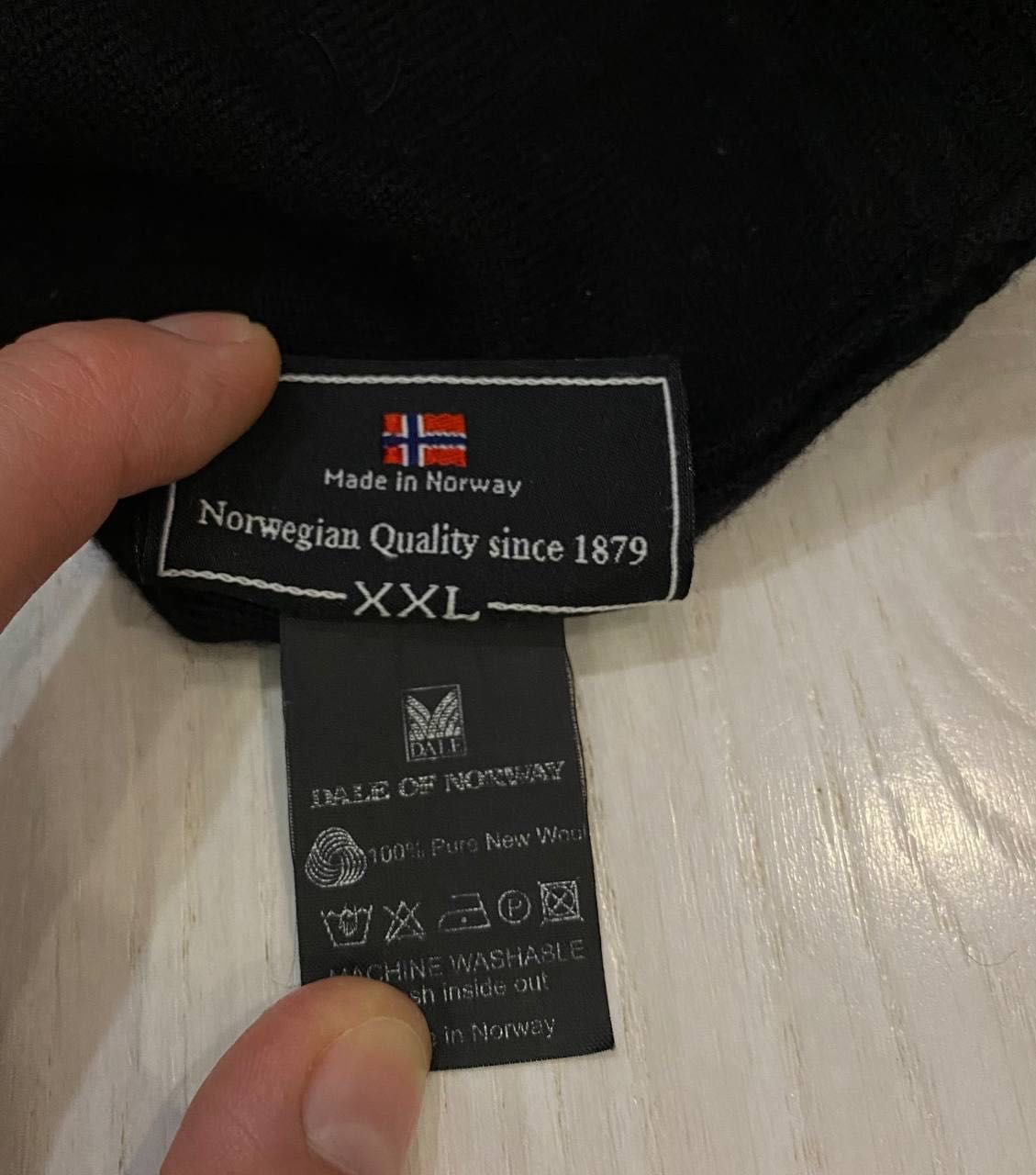 чоловічий светр Dale of Norway
100% Pure New Wool
Made In Norway